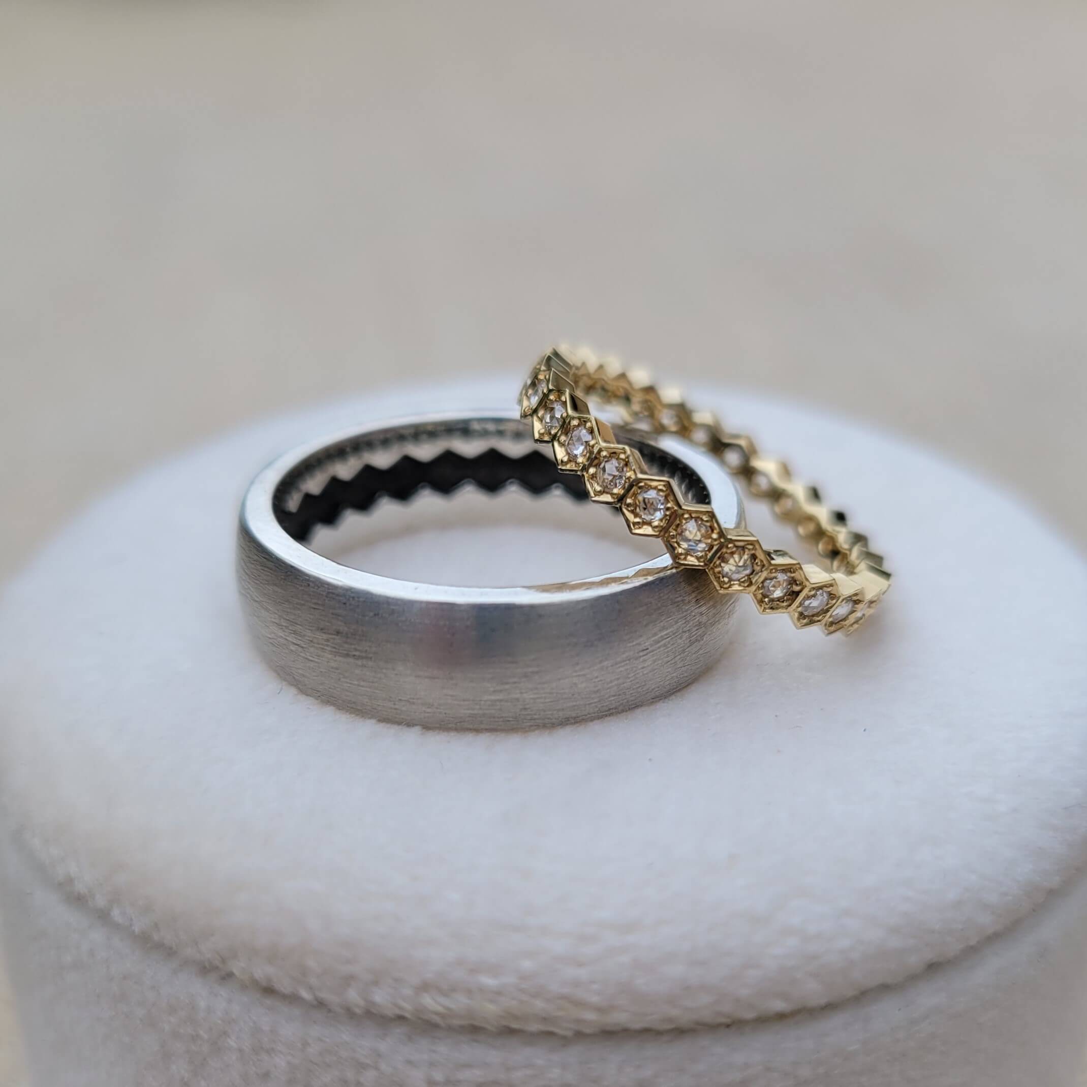 custom wedding set with hexagon theme